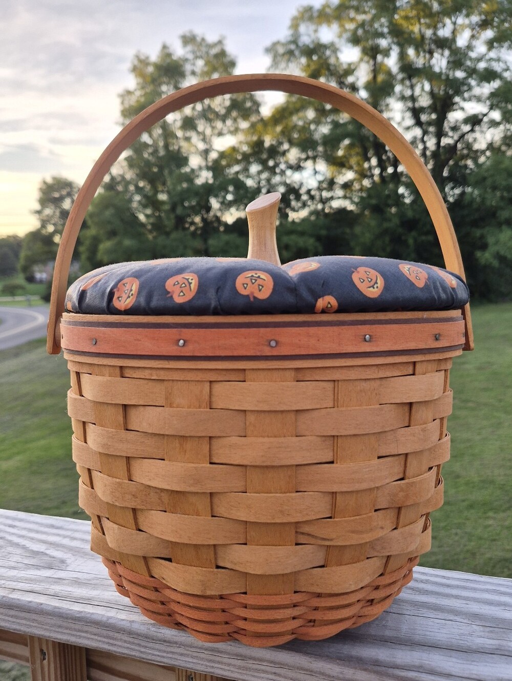 1995 Longaberger Baskets 8" Halloween Jack O Lantern Basket Pumpkin Hand Woven
